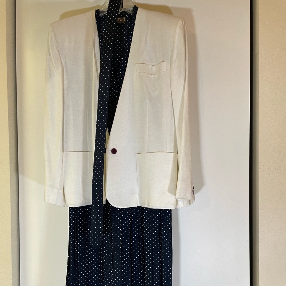 GOING OUT OF BUSINESS Half off EVERYTHING   2 piece, pleated, white jacket